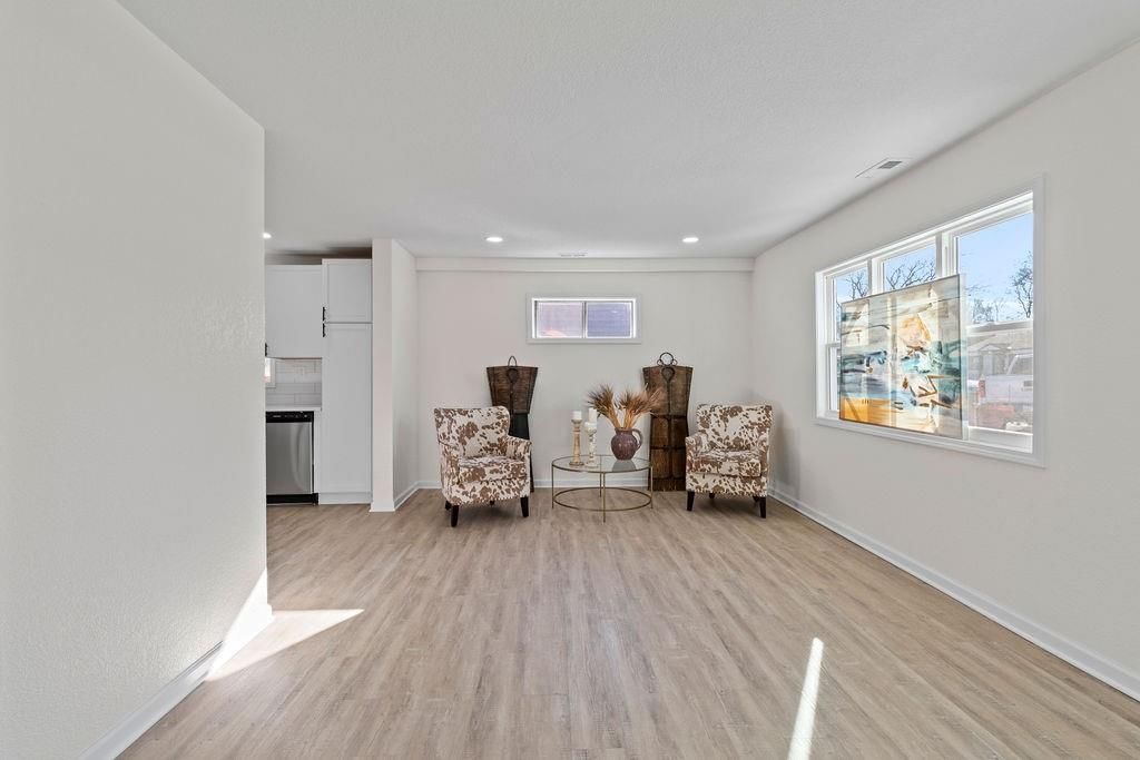 2119 S 35 Street — photo 12