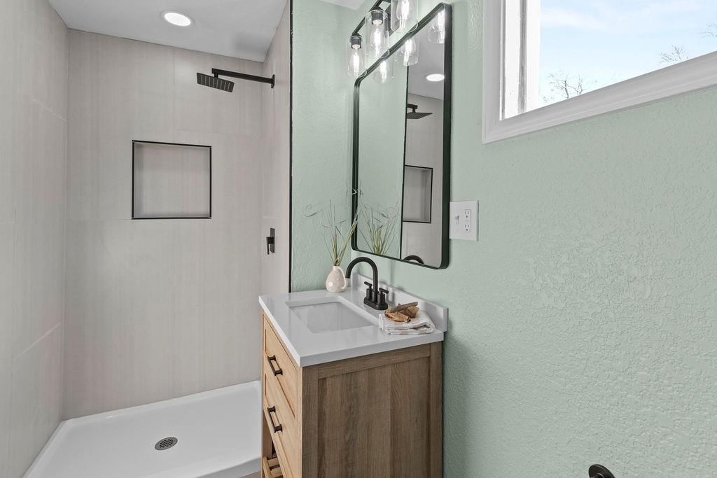 2119 S 35 Street — photo 21