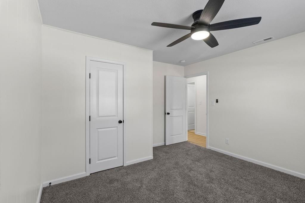 2119 S 35 Street — photo 27