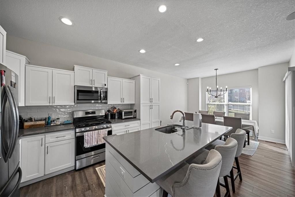 16224 Broadmoor Street — photo 11