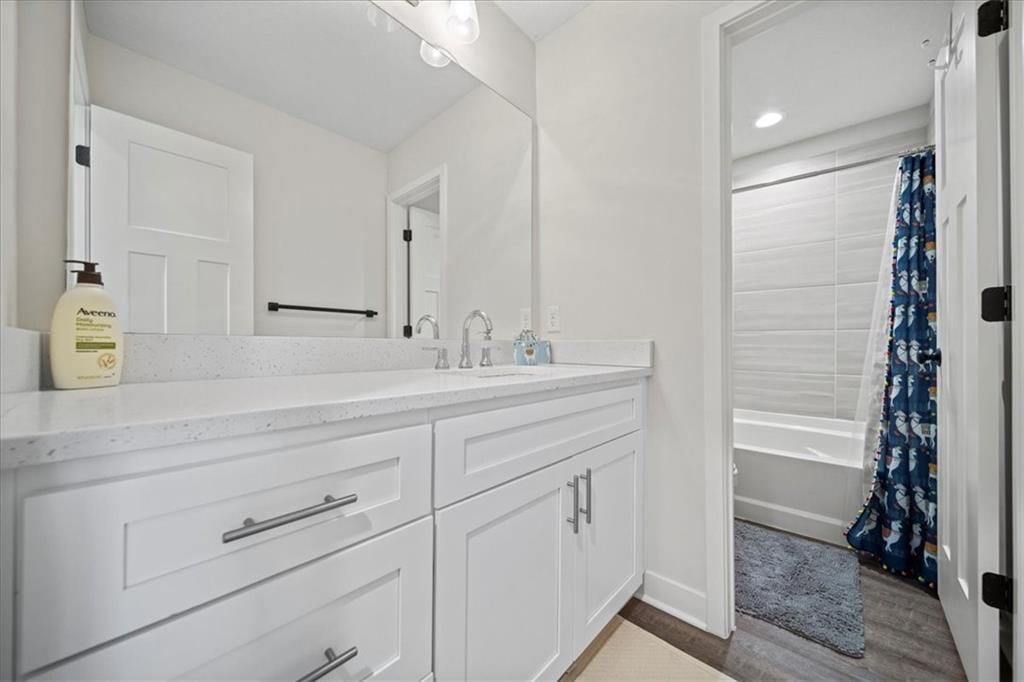 16224 Broadmoor Street — photo 26