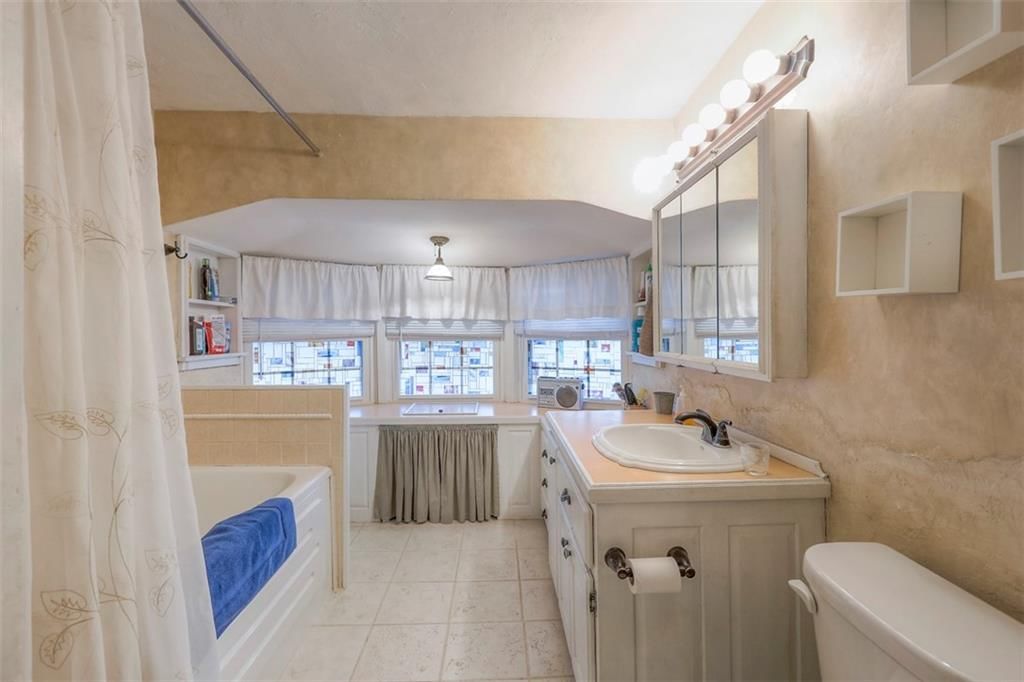 10217 E 53rd Street — photo 22