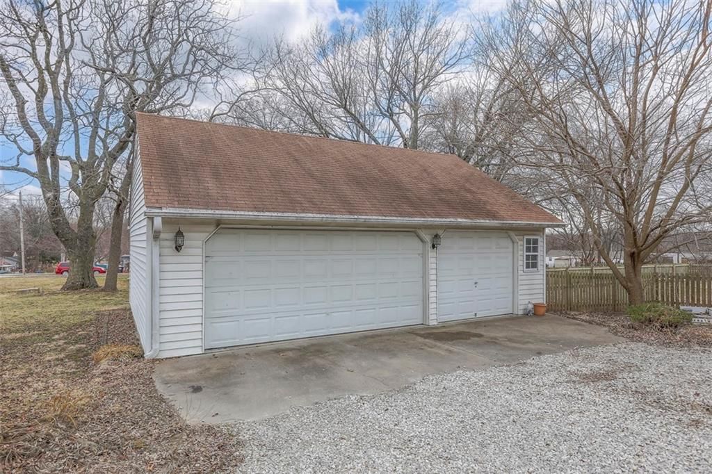 10217 E 53rd Street — photo 35