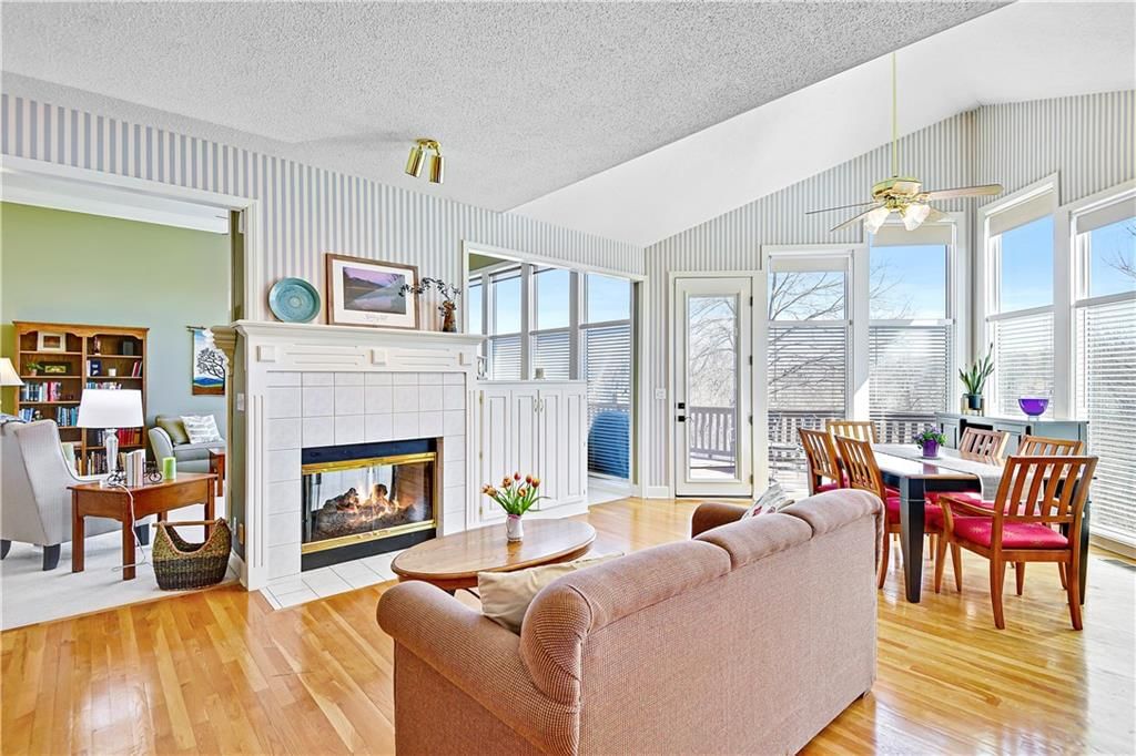 8609 Candlelight Lane — photo 16
