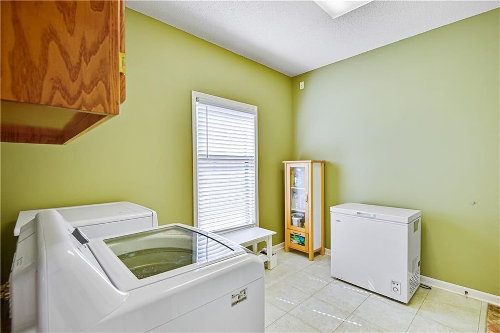8609 Candlelight Lane — photo 19