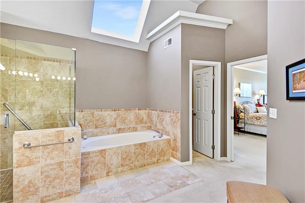 8609 Candlelight Lane — photo 24
