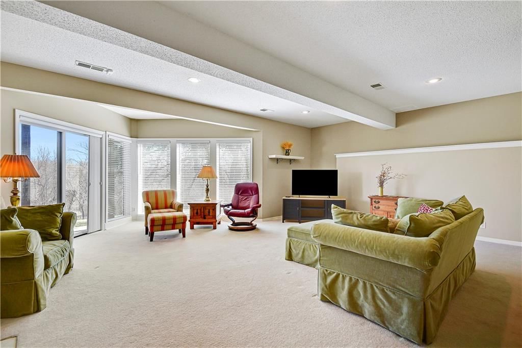 8609 Candlelight Lane — photo 27