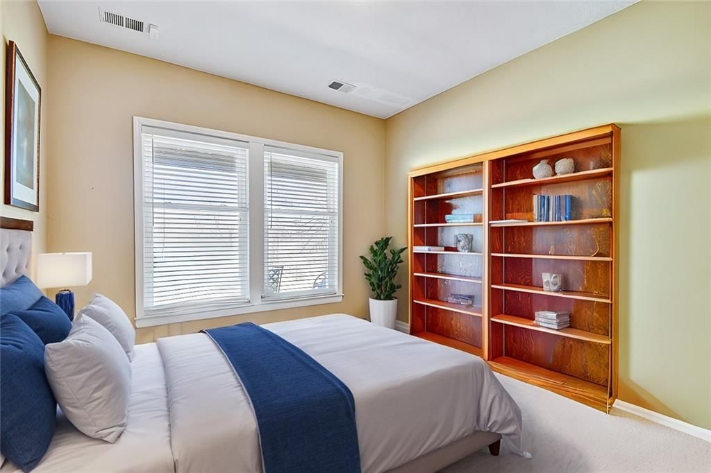 8609 Candlelight Lane — photo 30