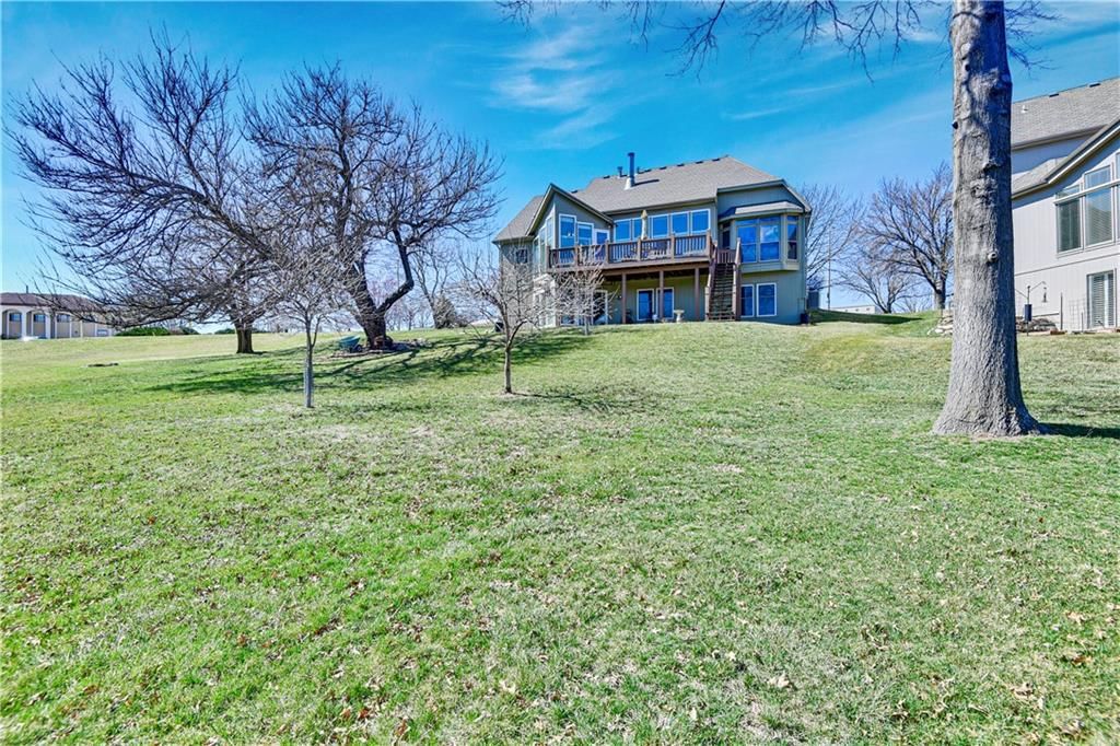 8609 Candlelight Lane — photo 33