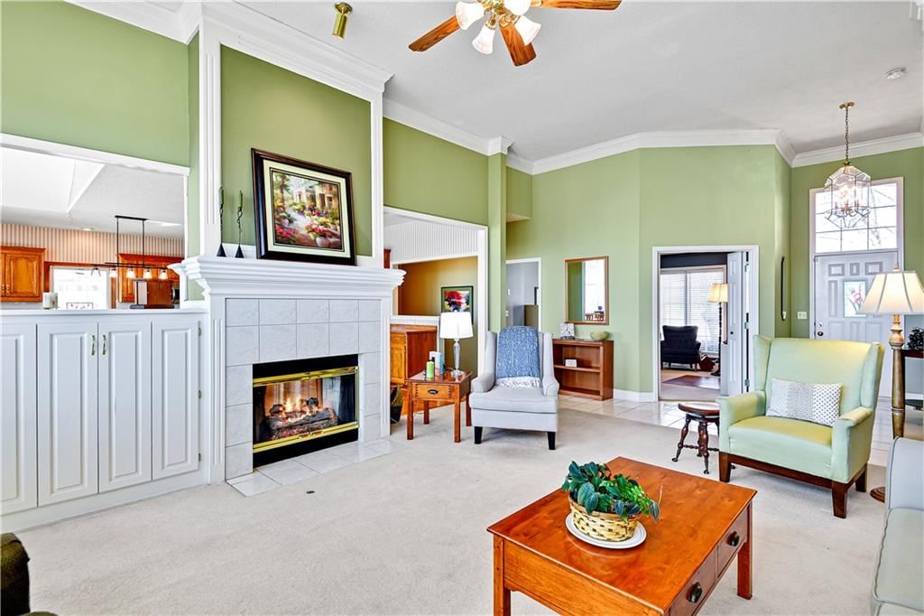 8609 Candlelight Lane — photo 7