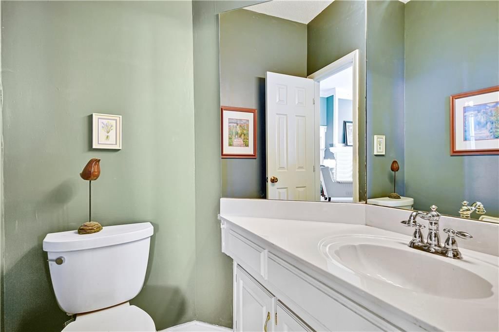 8609 Candlelight Lane — photo 10