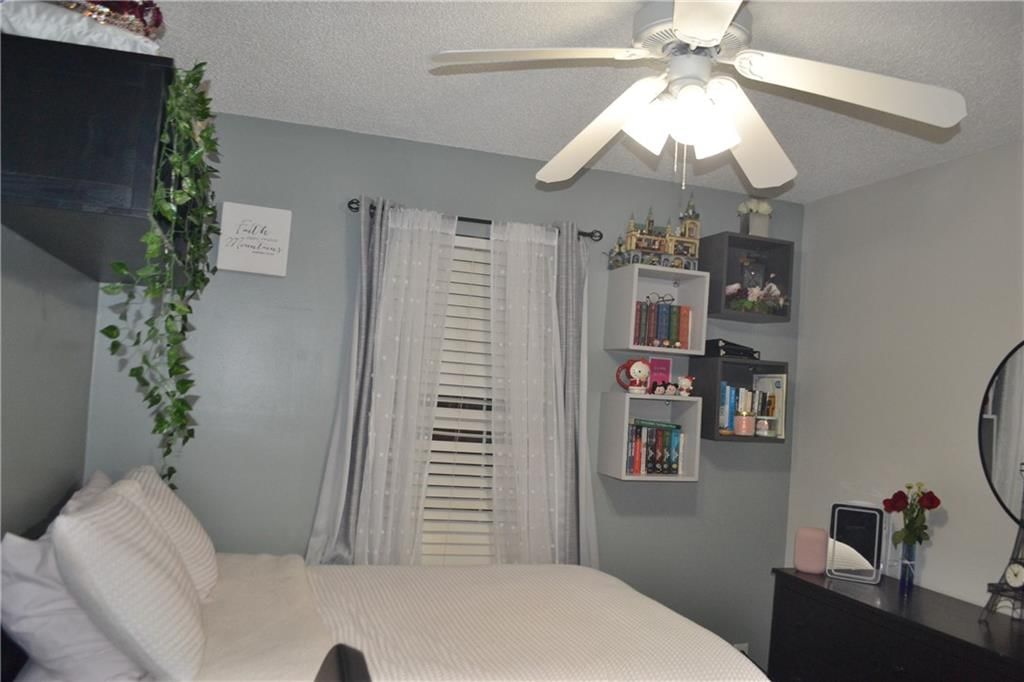 11108 N WALLACE Avenue — photo 17