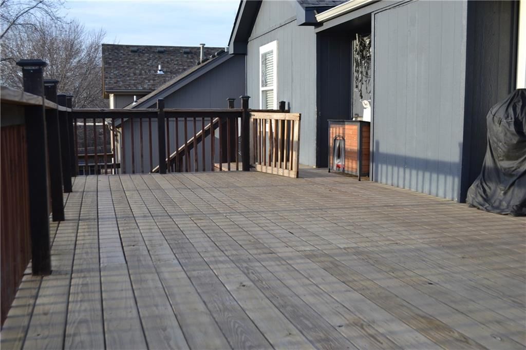 11108 N WALLACE Avenue — photo 28