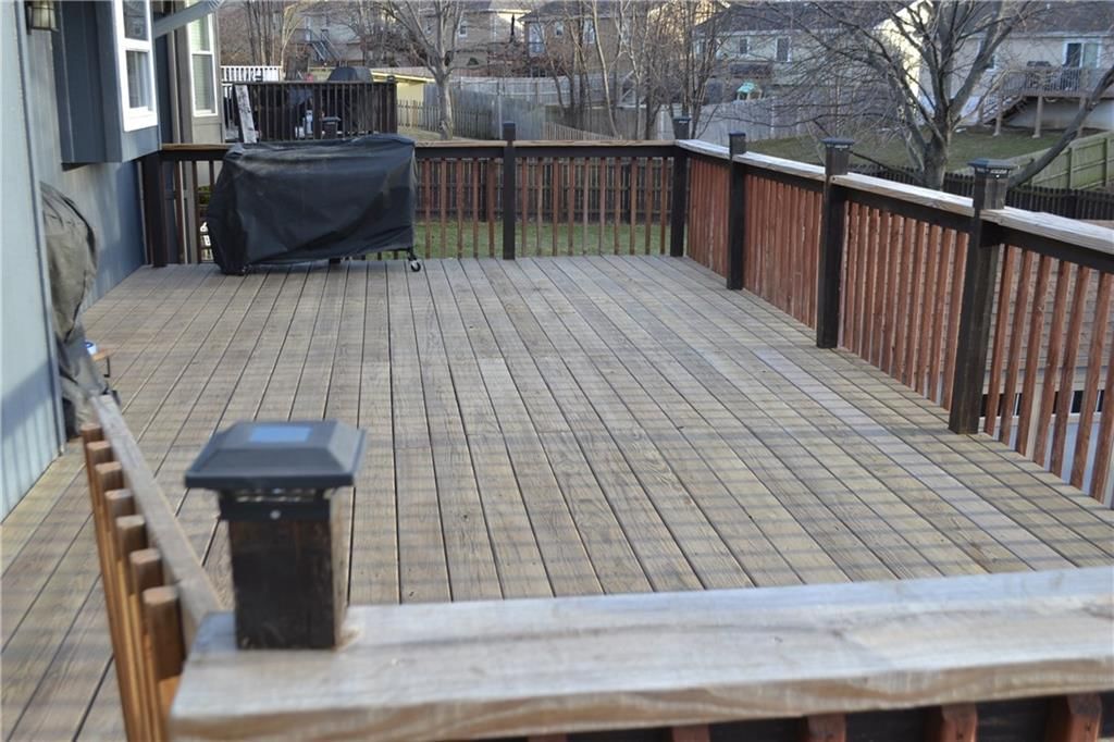 11108 N WALLACE Avenue — photo 31