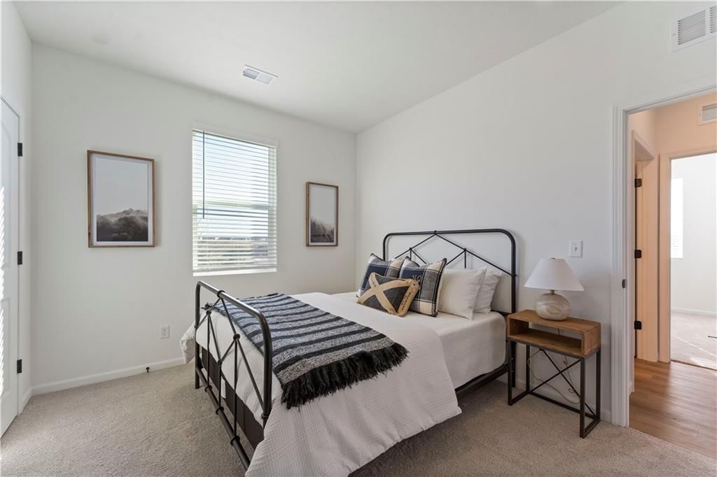 27117 E Sycamore Street — photo 11
