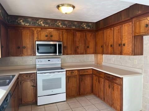 507 W Adams Street — photo 32