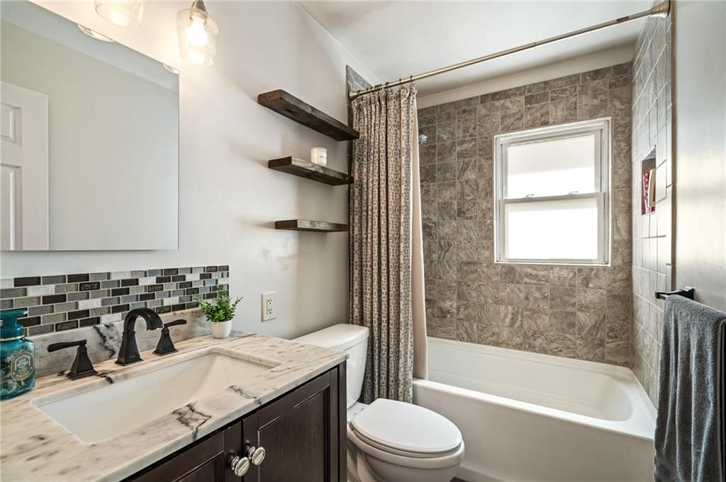 915 W FOREST Drive — photo 27