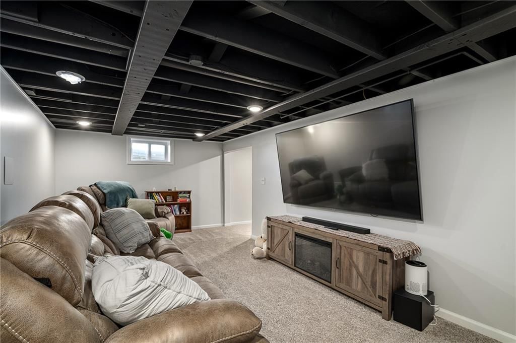 915 W FOREST Drive — photo 29