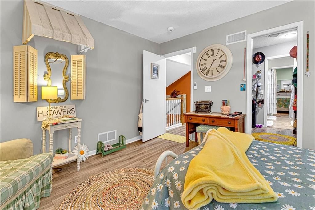 105B Spring Street — photo 27