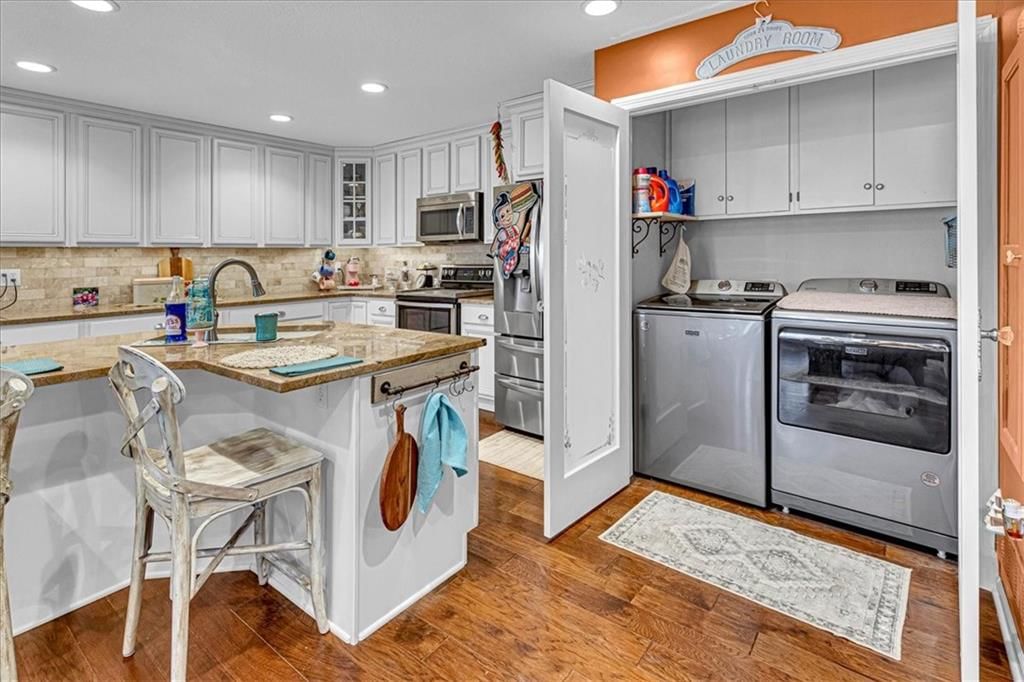 105B Spring Street — photo 10