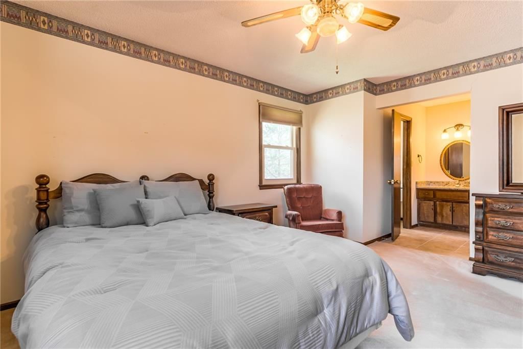 8927 Lackman Road — photo 15