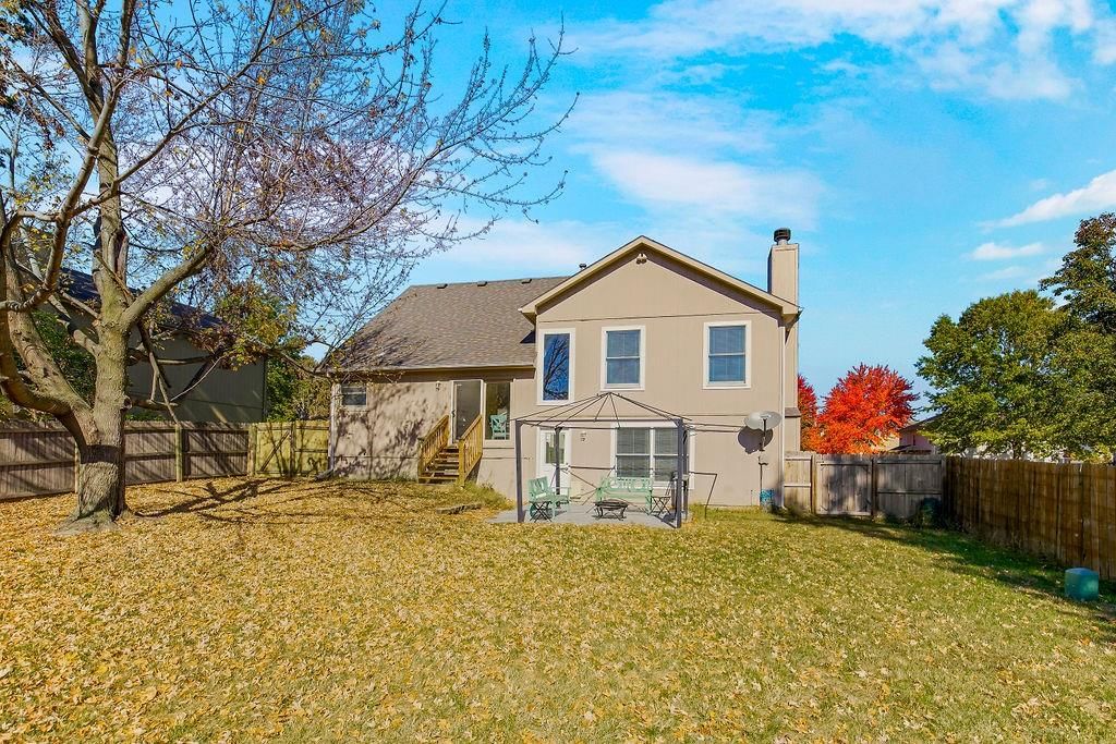 112 Madison Court — photo 28