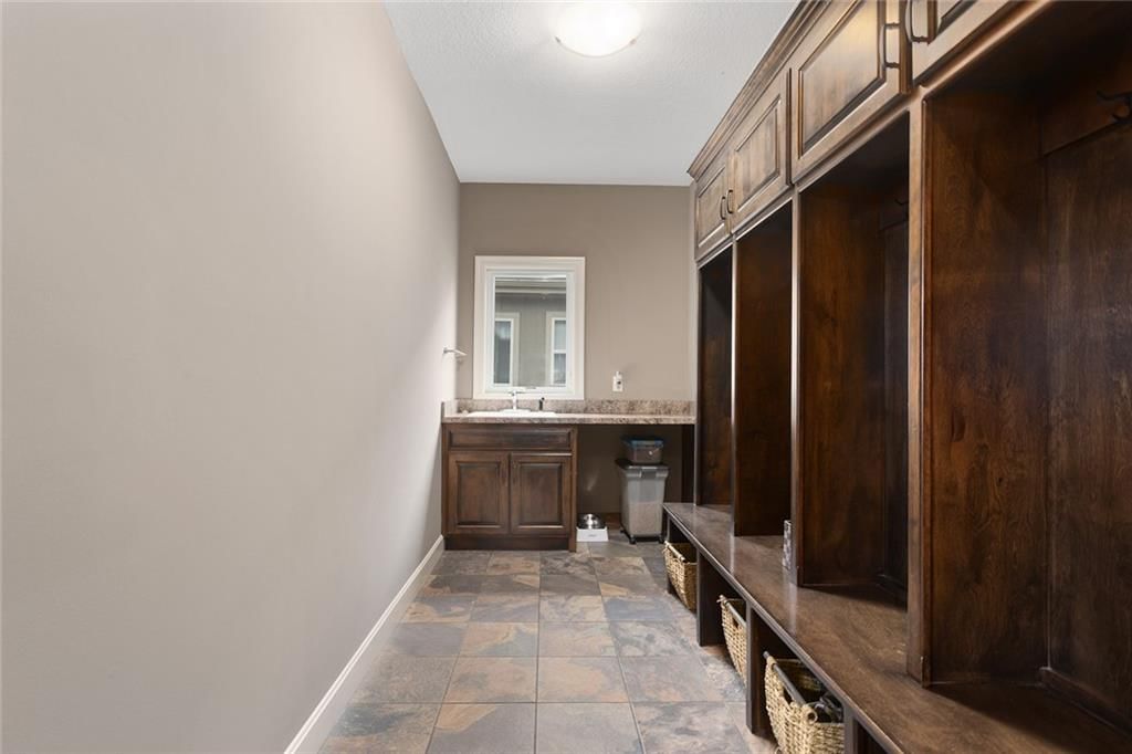 11105 N Wabash Avenue — photo 19