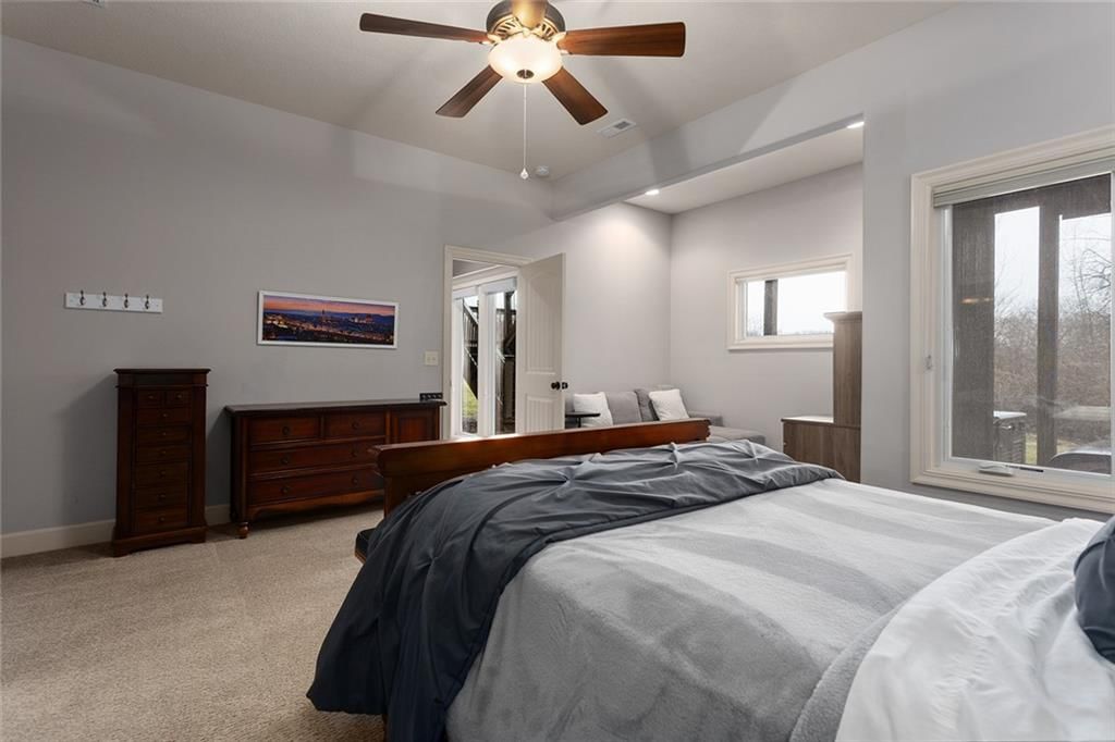 11105 N Wabash Avenue — photo 34