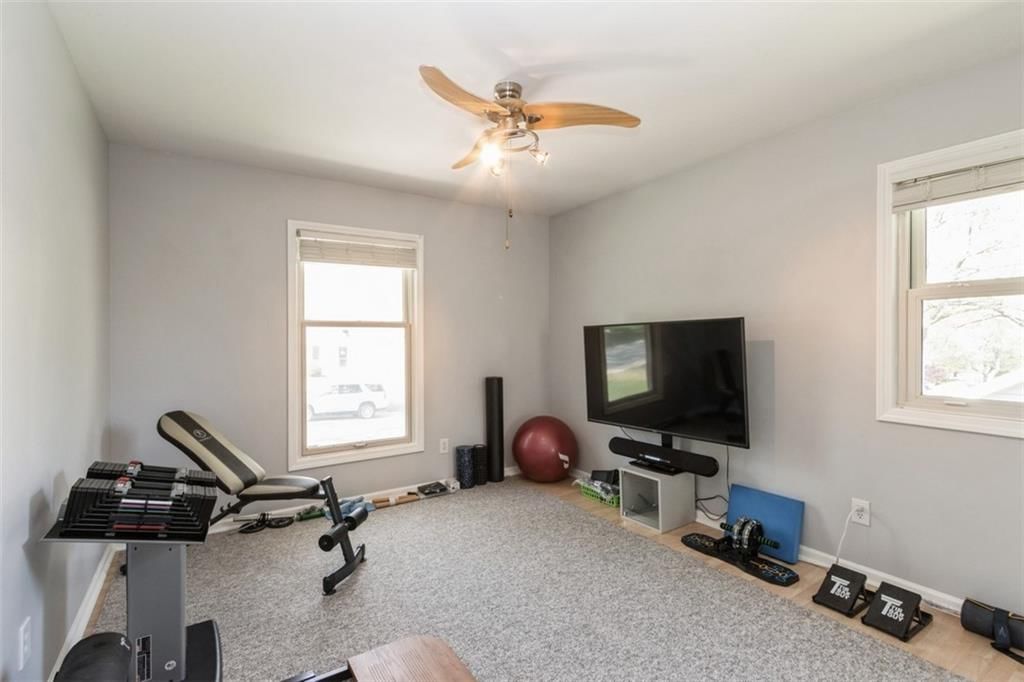 7345 Booth Street — photo 17