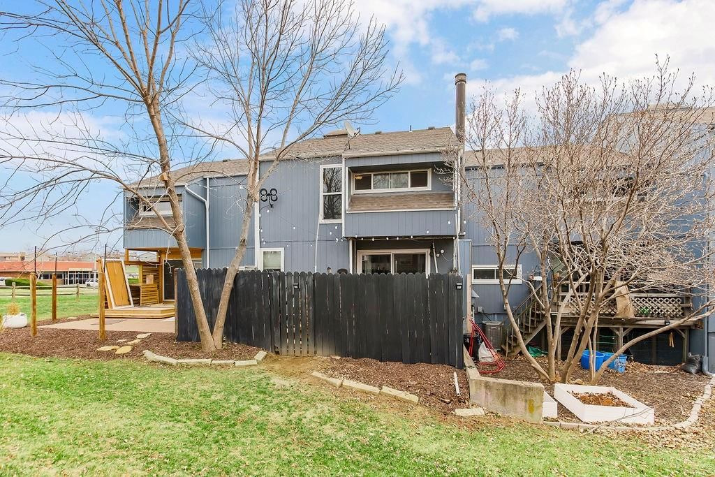 10040 N Cherry Drive — photo 23