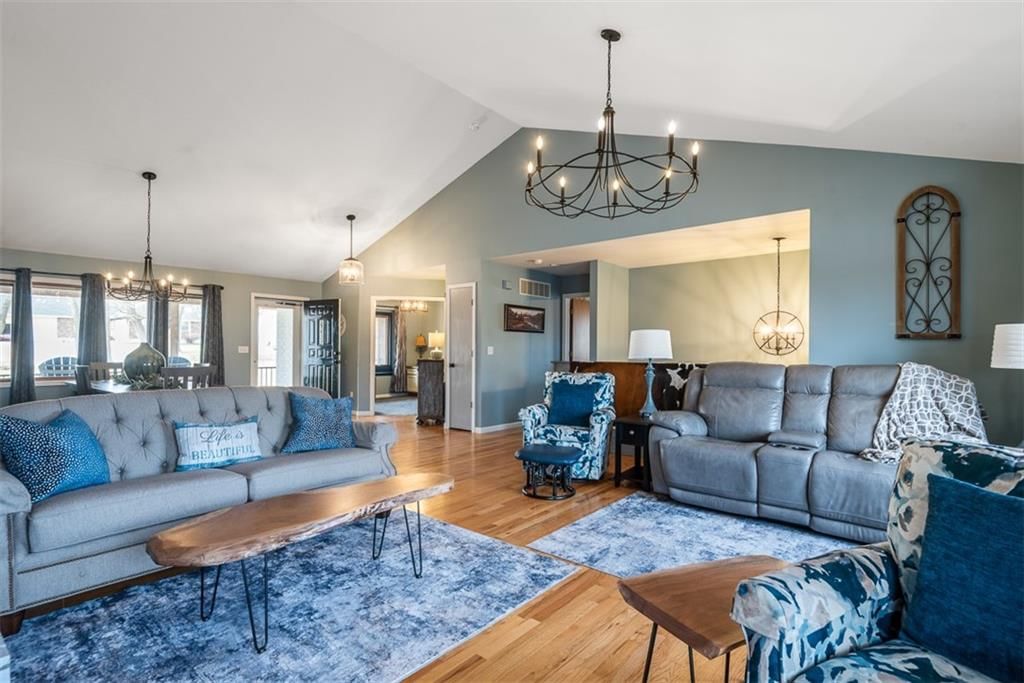 605 N Hemlock Street — photo 14
