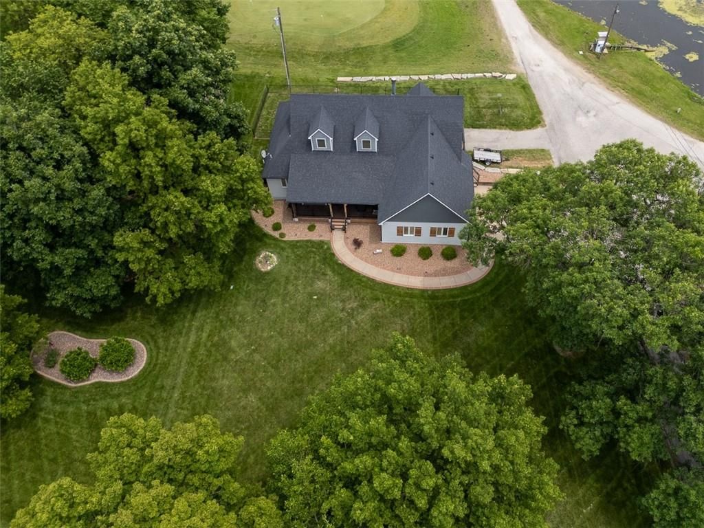 605 N Hemlock Street — photo 53
