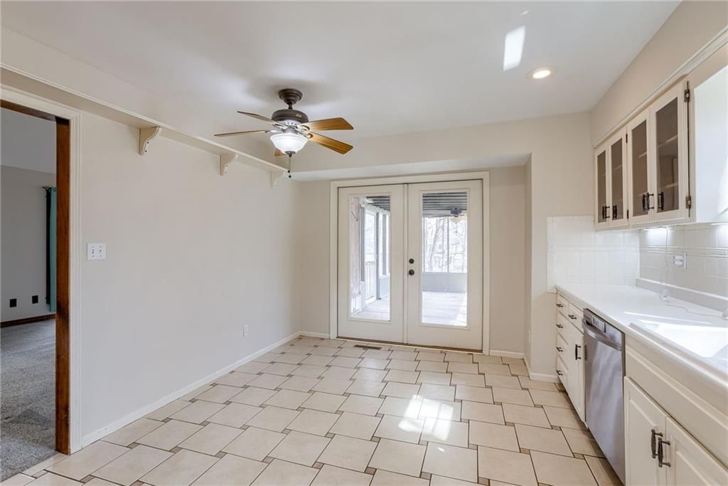 404 S Normandy Drive — photo 5