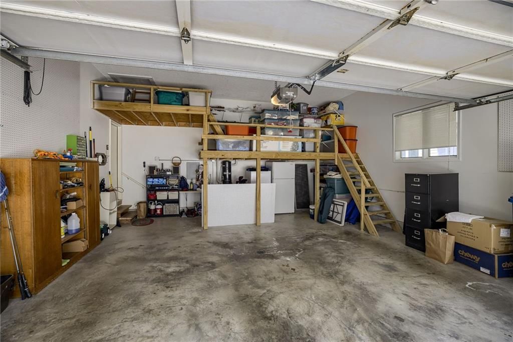 2826 S REDWOOD Drive — photo 32