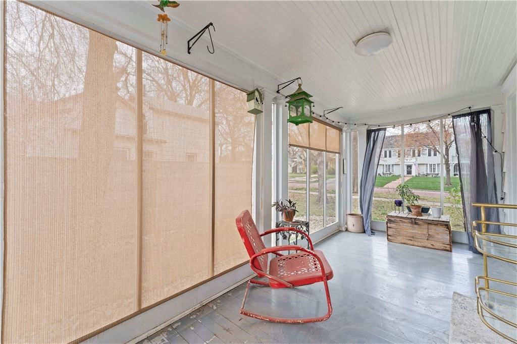 319 S Elm Street — photo 28