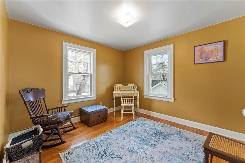319 S Elm Street — photo 31