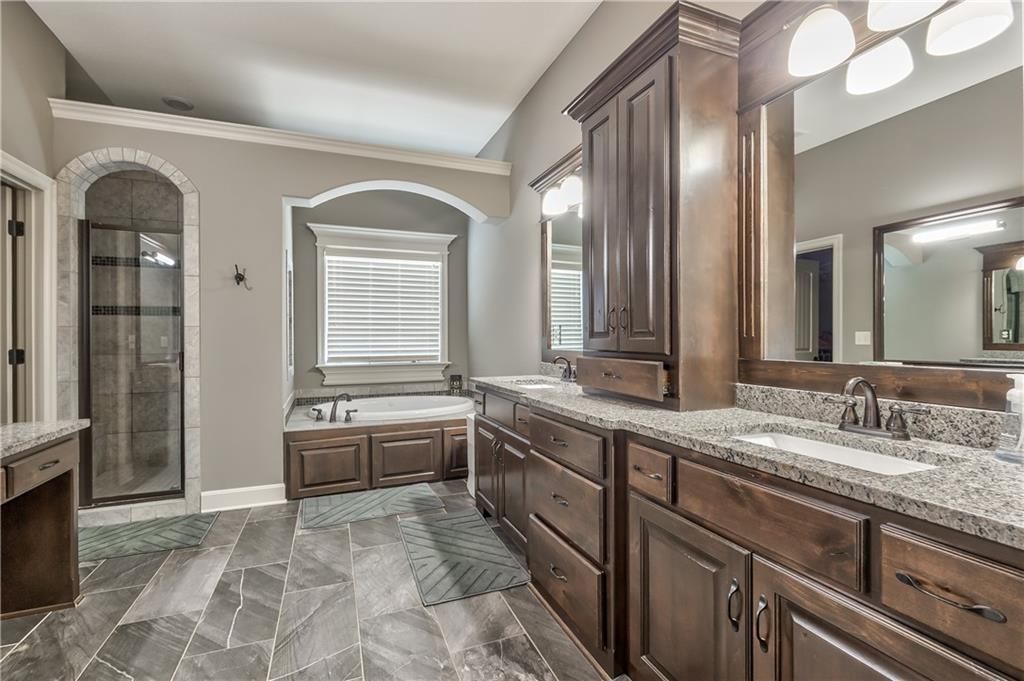 16416 Oakmont Street — photo 21