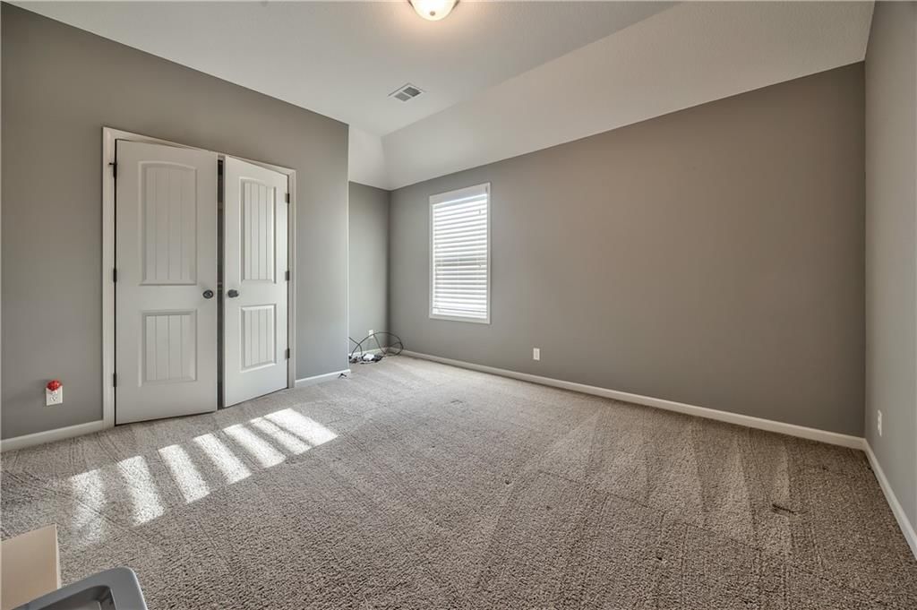 16416 Oakmont Street — photo 29