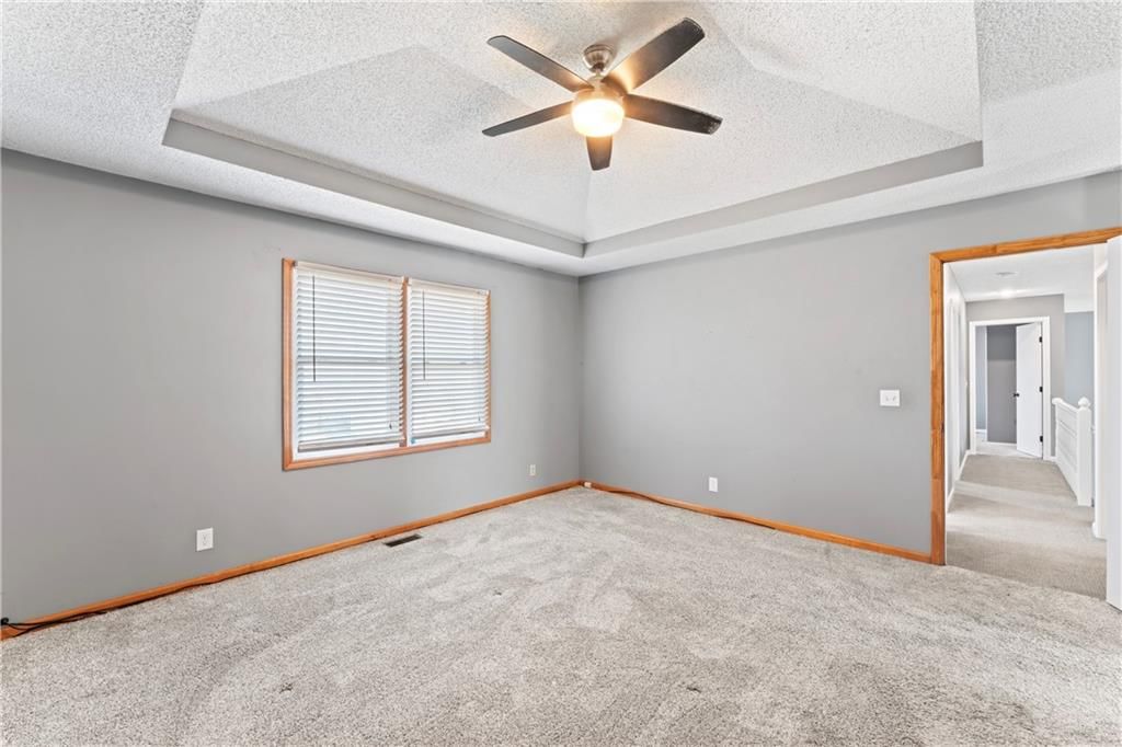 915 SW Shorthorn Drive — photo 17