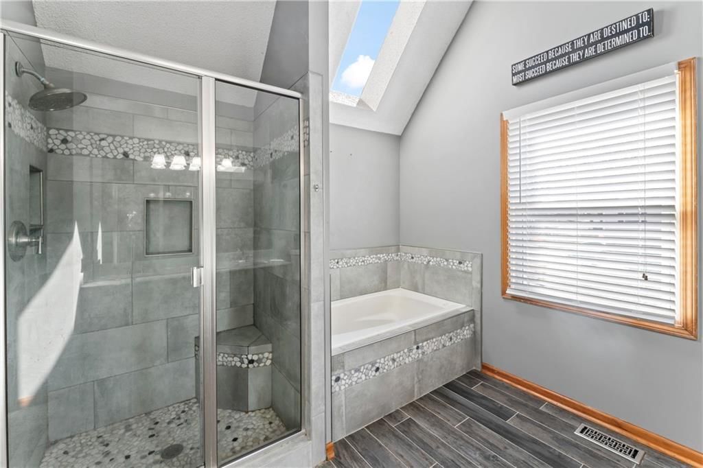 915 SW Shorthorn Drive — photo 21