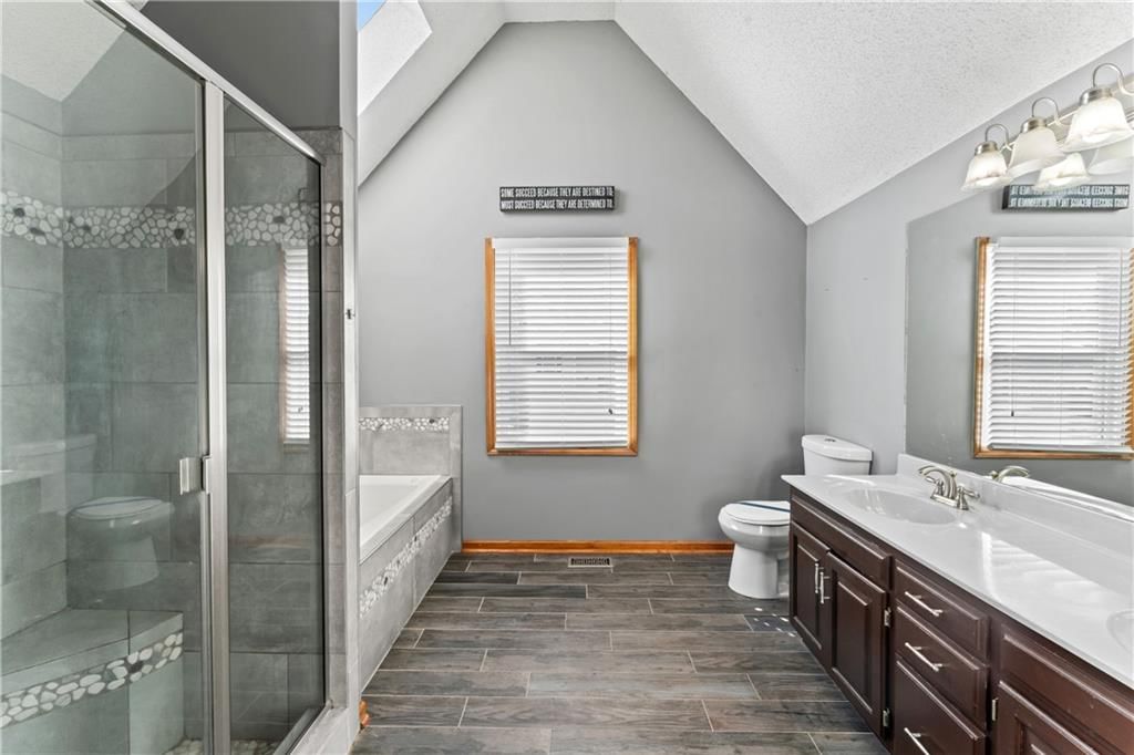 915 SW Shorthorn Drive — photo 22