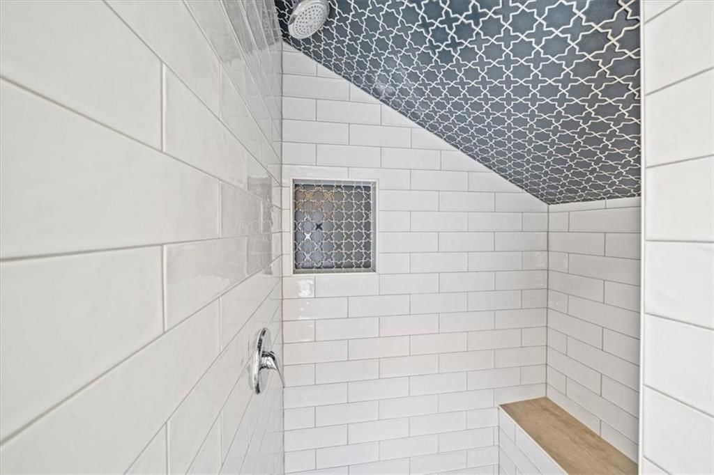 7225 Madison Avenue — photo 22