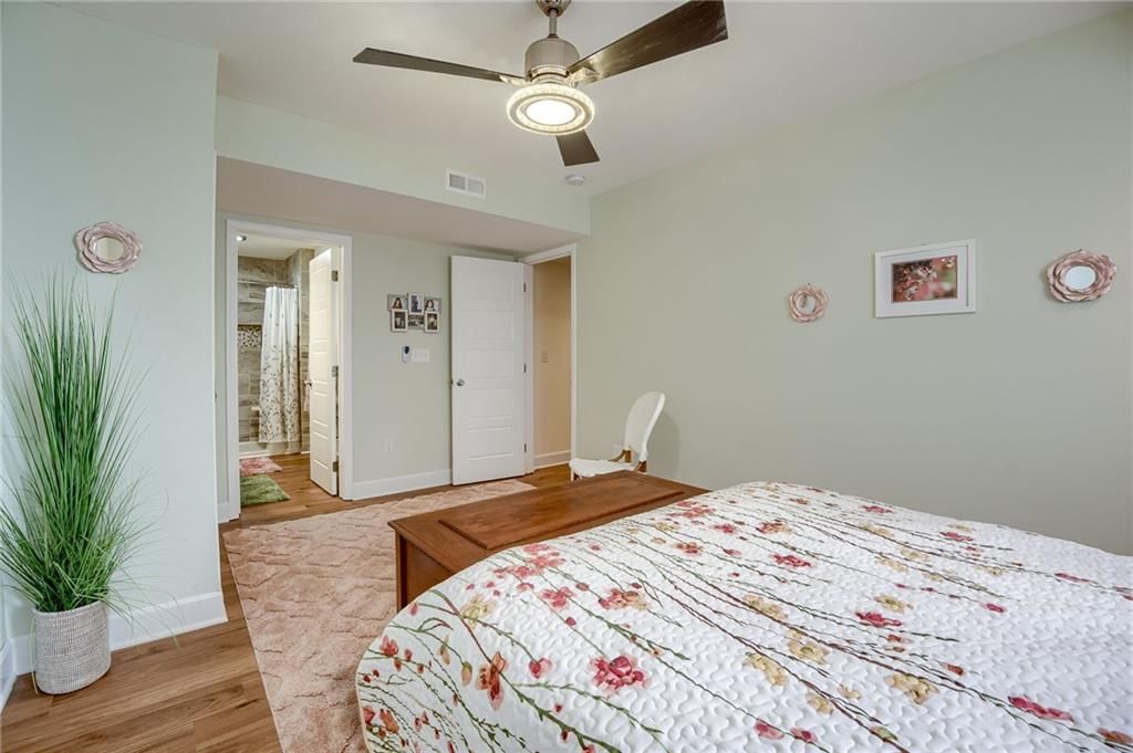 18401 Canton Street — photo 21