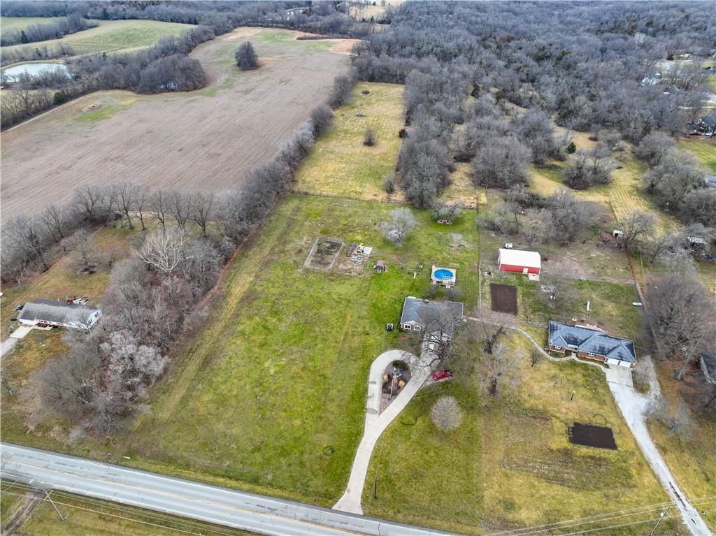 28606 E Pink Hill Road — photo 13