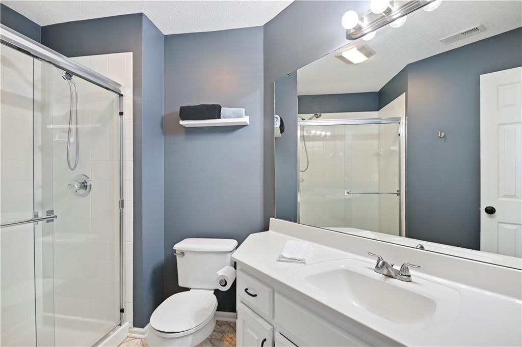 8413 W 142nd Terrace — photo 31