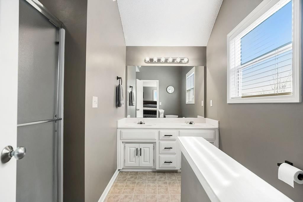 16380 S Avalon Street — photo 16