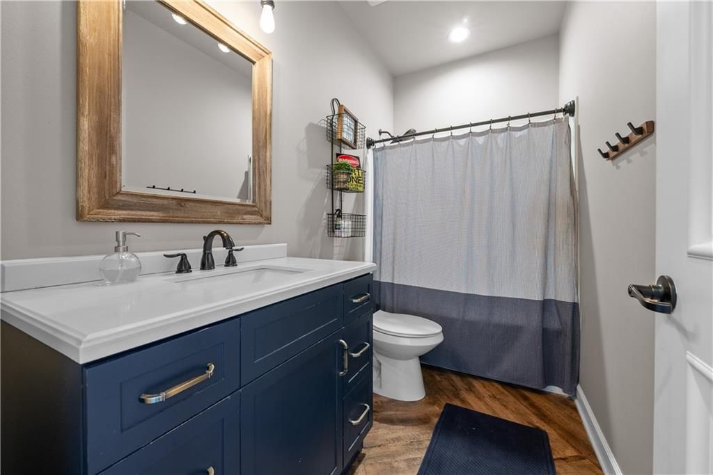 8521 W 116 Highway — photo 33