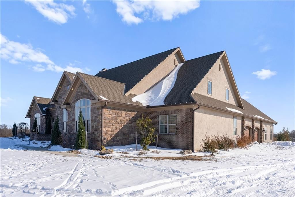 8521 W 116 Highway — photo 49