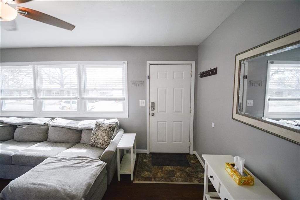 306 W Sunrise Drive — photo 5