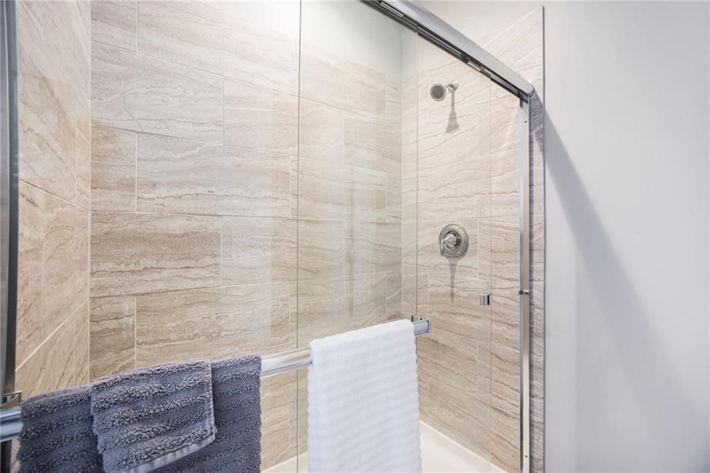 16160 FONTANA Street — photo 17